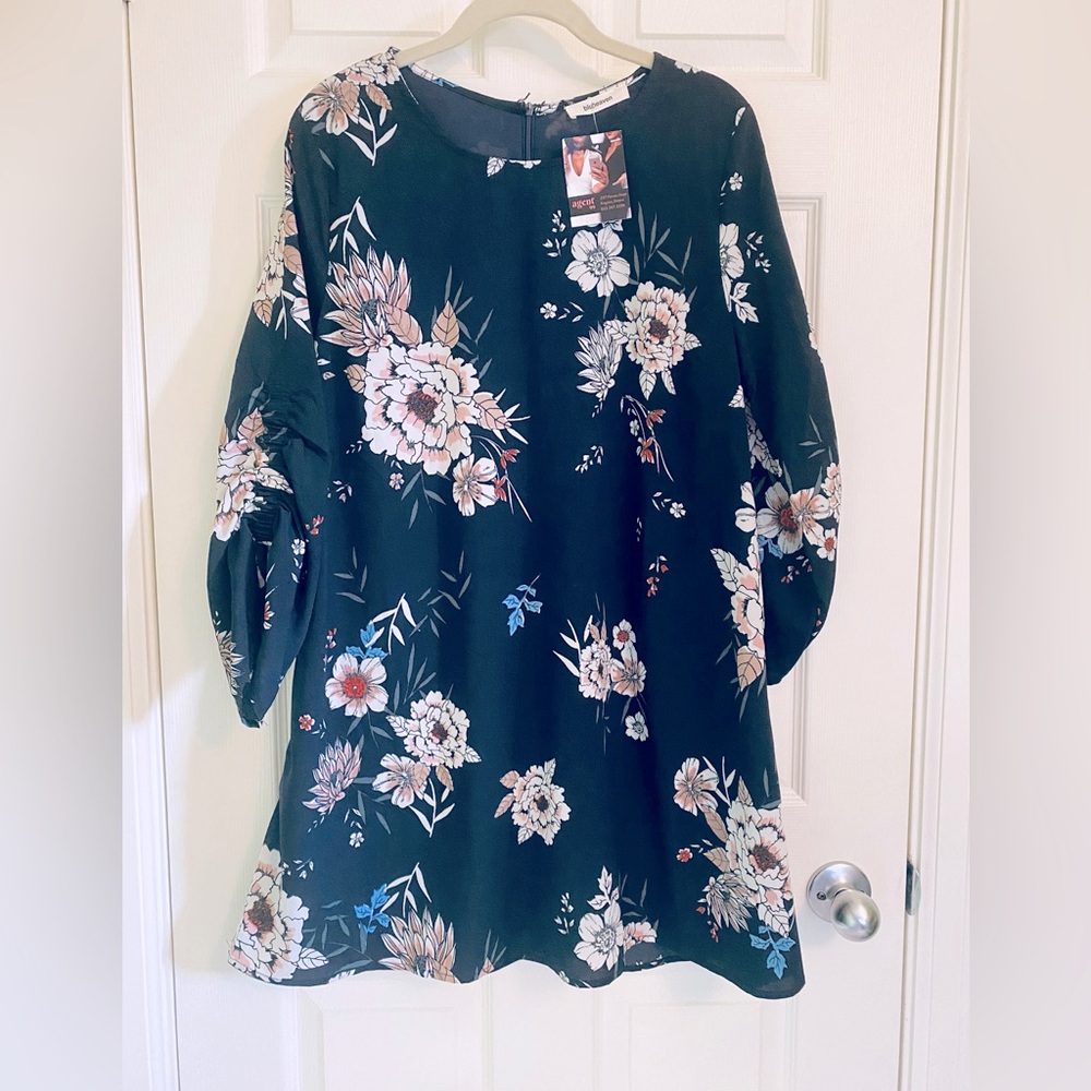 NWT *Socorro* floral dress from a boutique